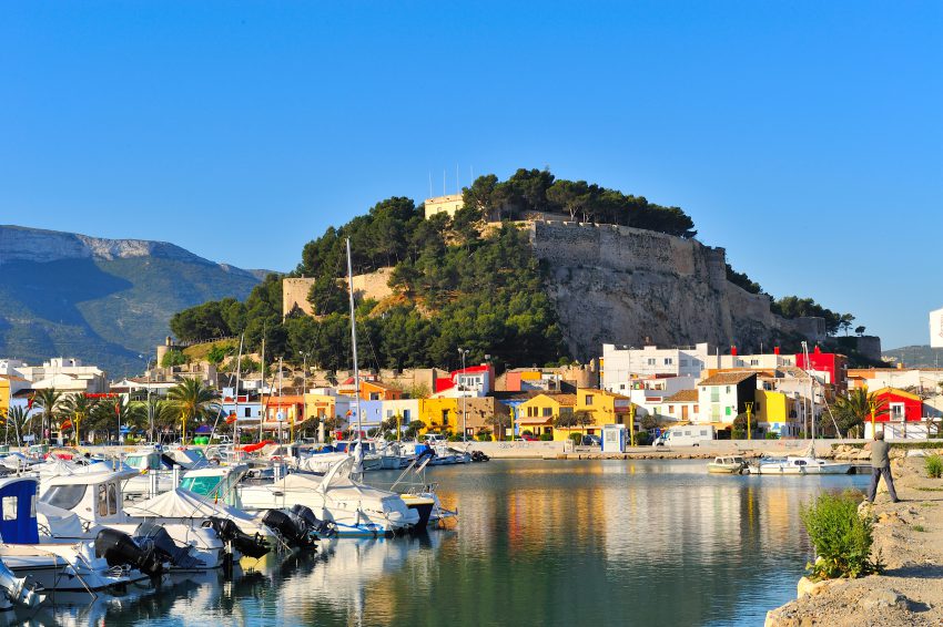 Harbour and marina in Dénia with the castle in the background on the Costa Blanca