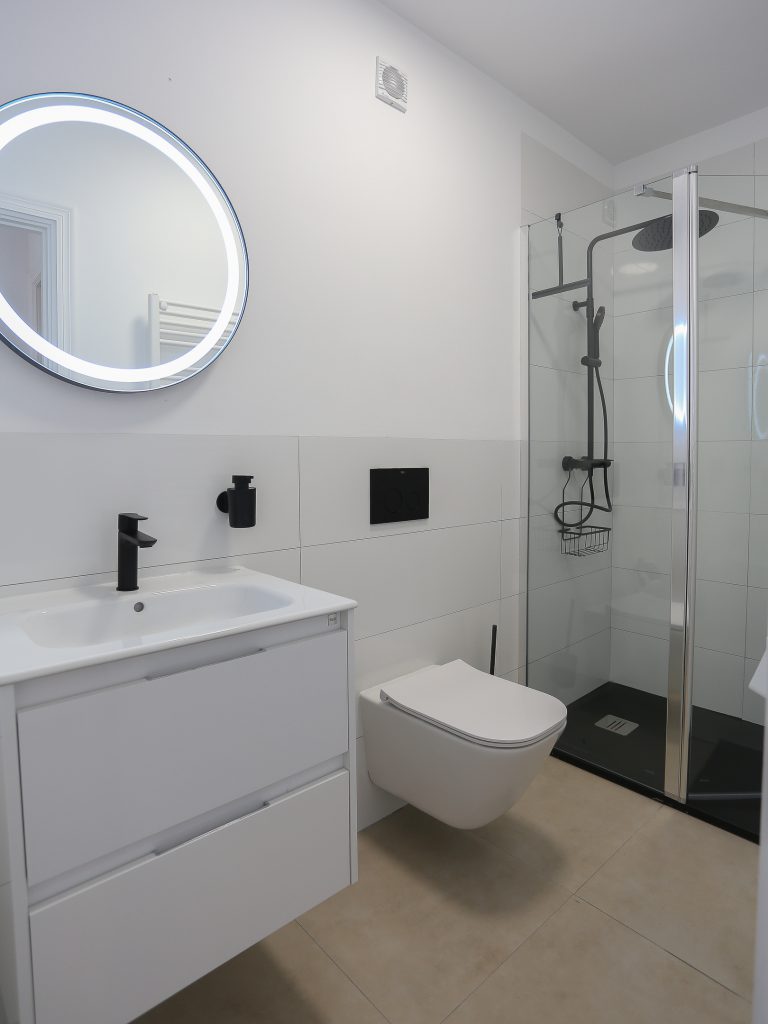 Bathroom with shower and sink at apartment Montesol in Dénia