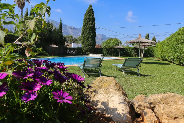 Flower garden with Montgó mountain view in Dénia
