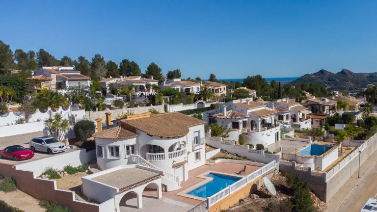 Aerial view of Villa Vino and surrounding area in Pedreguer