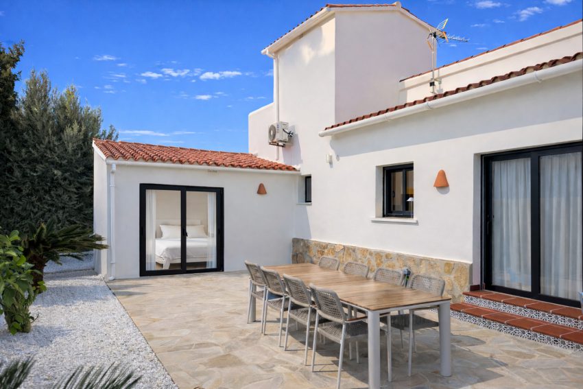 Terrace of Villa Casa Enate in Els Poblets, Costa Blanca
