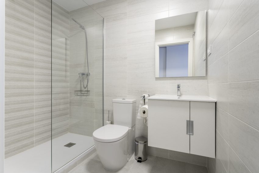 Modern bathroom in Casa Valys