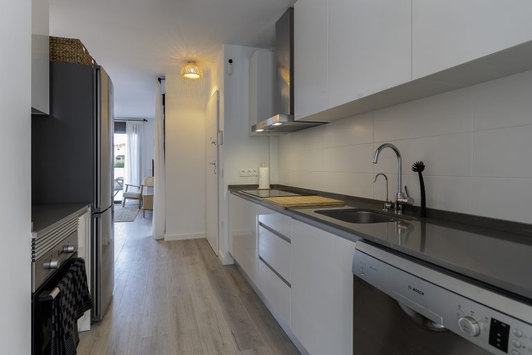 Kitchen corridor of the holiday rental