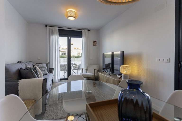 Living room with balcony doors Casa Valys